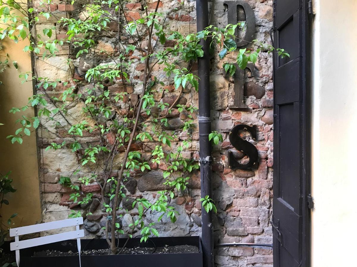 Dimora Tito Speri Near Arena Apartment - Verona — Photos 3